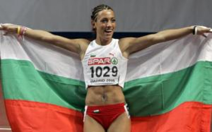 Силно представяне за Ивет Лалова в кошмарната Атина