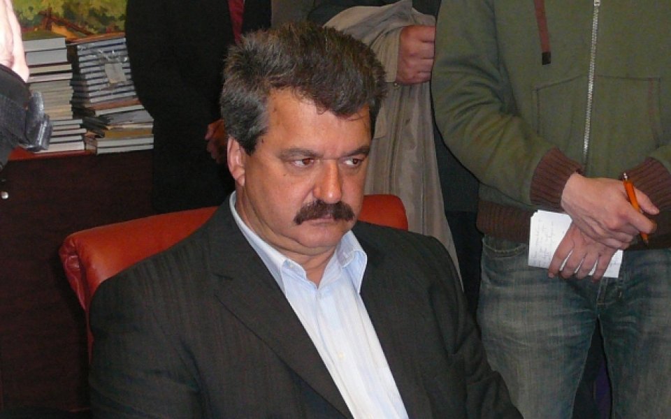 Батков ще обяви промените в 16 часа на Герена