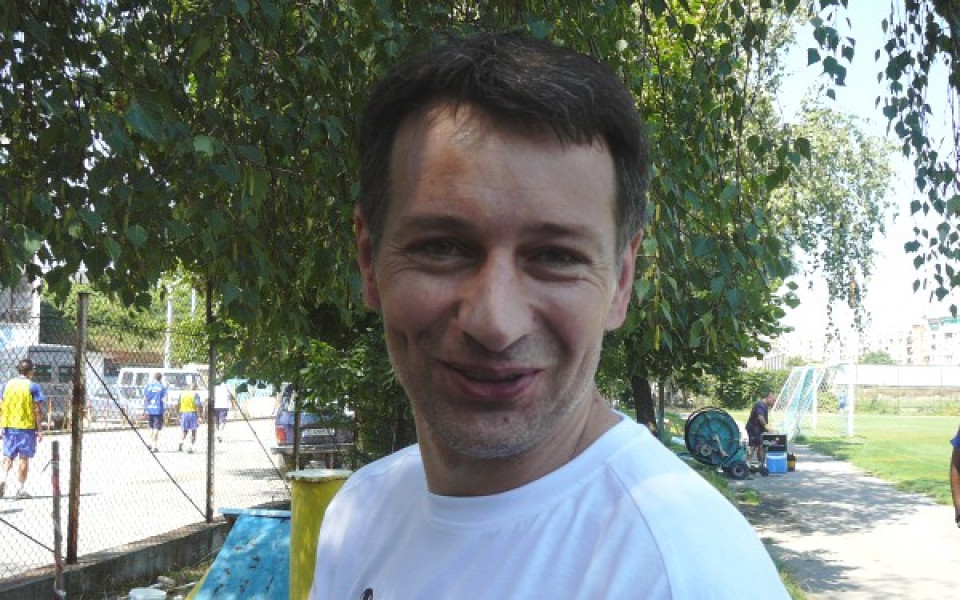 Нов треньор започна с Левски