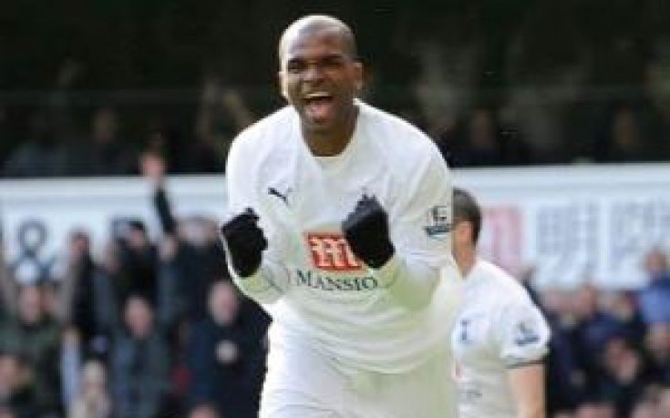 Дарън Бент подписа със Съндърланд