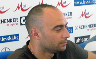 Левски без Рабех, но със Симонович срещу Миньор