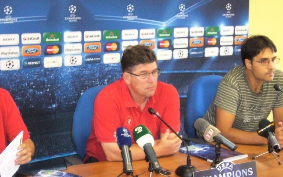 Треньорът на Дебрецен: Очаква ни много тежък реванш