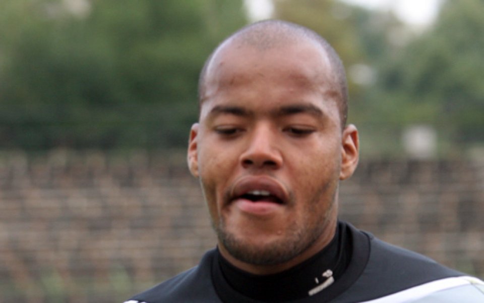 Славия без титулярния си страж срещу Левски