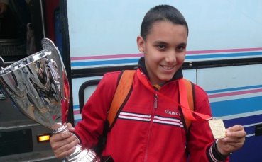 Бербатов тръгна с победа на Евро 2009