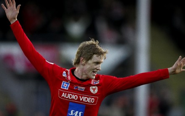 Фулъм се подсилва с двама нови нападатели