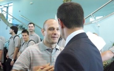 Тити пилот, докара националите живи и здрави, с амбиции за медали