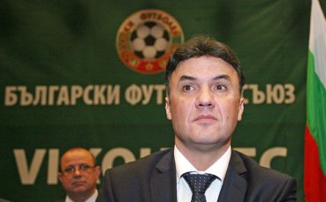БФС помага с пари и лоби на Иван Найденов