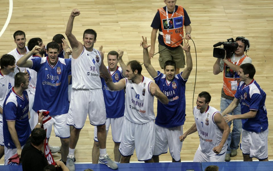 Сърбия на финал след епична битка със Словения