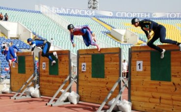 10 отбора спорят на републиканското за пожарникари