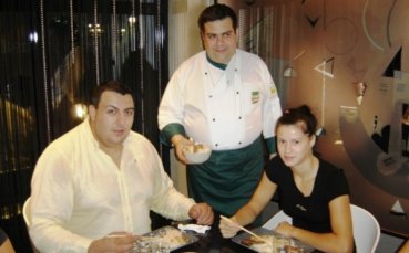 Вожда показва златото си