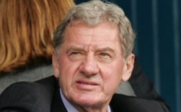 Мандарич не смята да продава Лестър