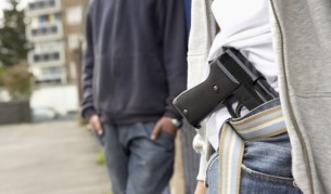 Защо в САЩ решават проблемите си, като стрелят