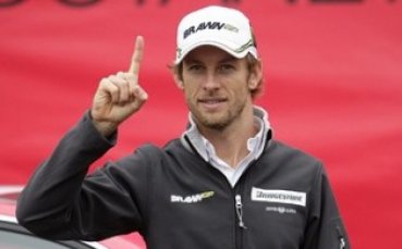 Браун GP предлага заплата от 8 милиона на Бътън