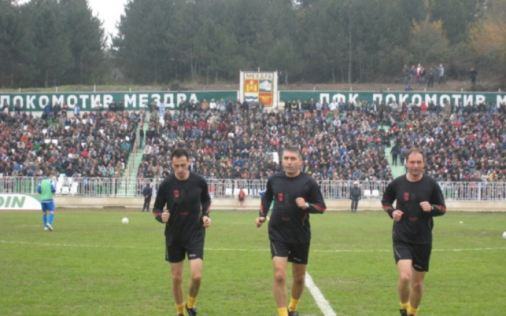 Генов свири Македония - Канада