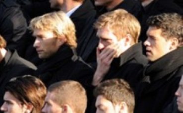 Бундестимът написа писмо към Енке