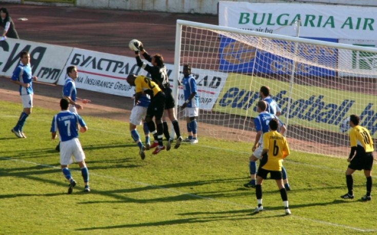 Ботев и Спортист защитиха местата си в класирането