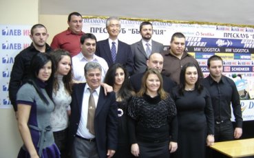 След рекорд от 60 медала, Вожда е №1 в сумото за 2009-та