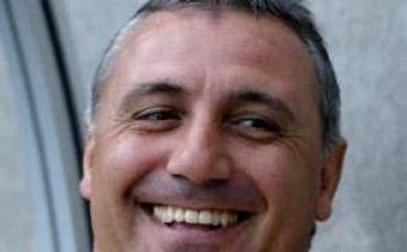 Стоичков триумфира в дербито на ЮАР, вече е само на 3 точки от лидера