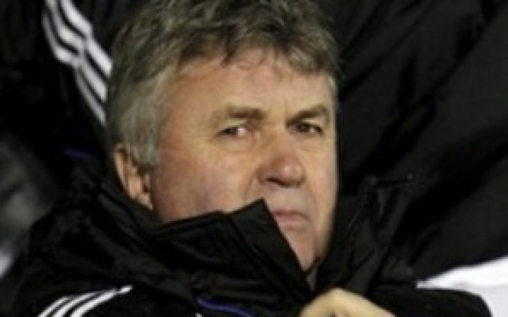 Хидинк се завръща в Челси през януари