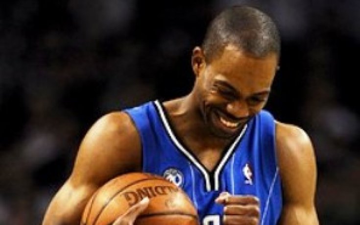 Маями прибра Алстън у дома