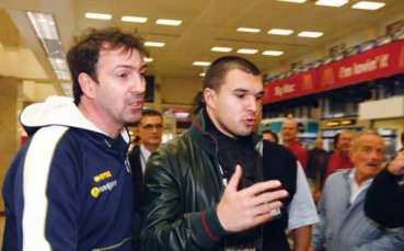 Креспо пак не е в групата на Парма, Божинов ще води атаката срещу Палермо
