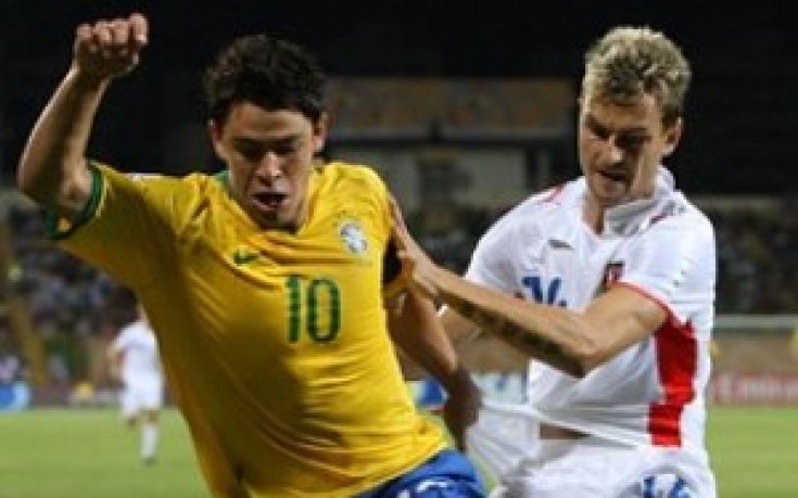 Фърги и Венгер в битка с Барса за подписа на бразилска звезда