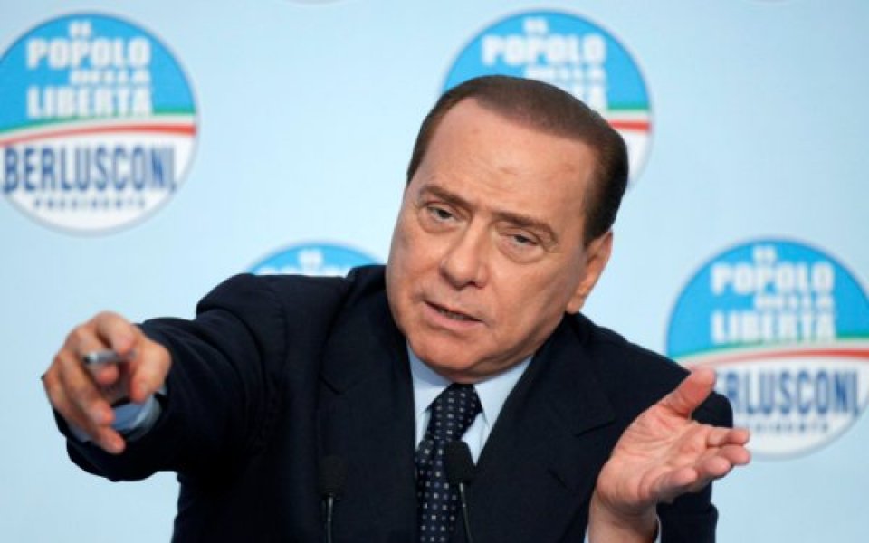 Берлускони вбеси феновете: Лошо за Милан, но това са моите пари