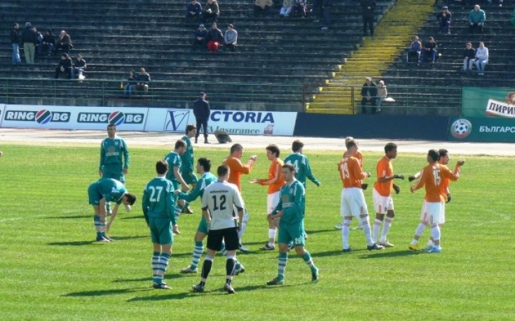 Литекс без четирима титуляри срещу Сливен