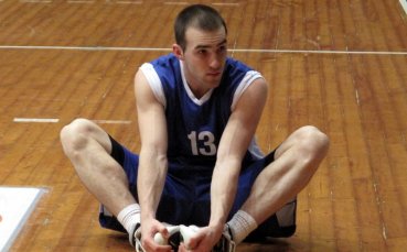 Черно море без Великов и Алексиев срещу Балкан