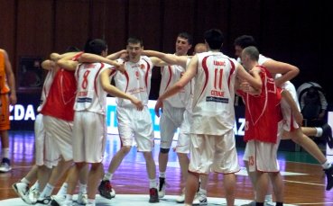 Черногорският Ловчен е първият финалист в Балканската лига