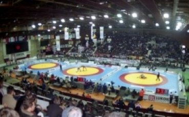 Иван Иванов ще се бори за бронза на Европейското в Баку