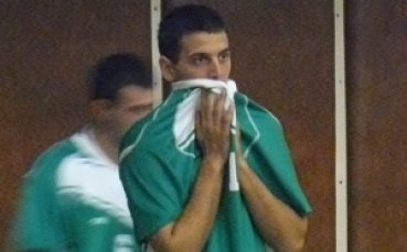 Още двама баскетболисти ще преподават в училище