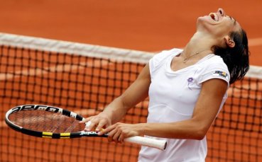 Скиавоне е първата полуфиналистка на Ролан Гарос