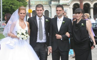 „Синя” сватба за кадем на Левски