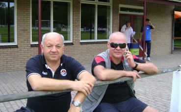 Администраторът на Локо Сф чукна 56