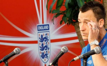 Джон Тери отрече за напрежение в лагера на „трите лъва”