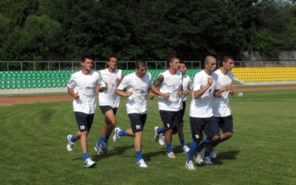Левски тренира два часа преди заминаването си за Австрия