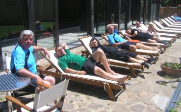 Жардел и щабът на „моряците” срещат надъхани аматьори