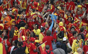 Два самолета с фенове пропуснаха полуфинала Германия – Испания