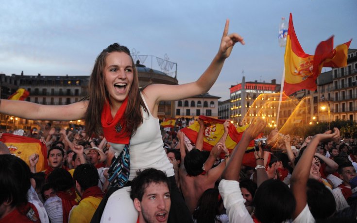 Испания е фаворит за титлата