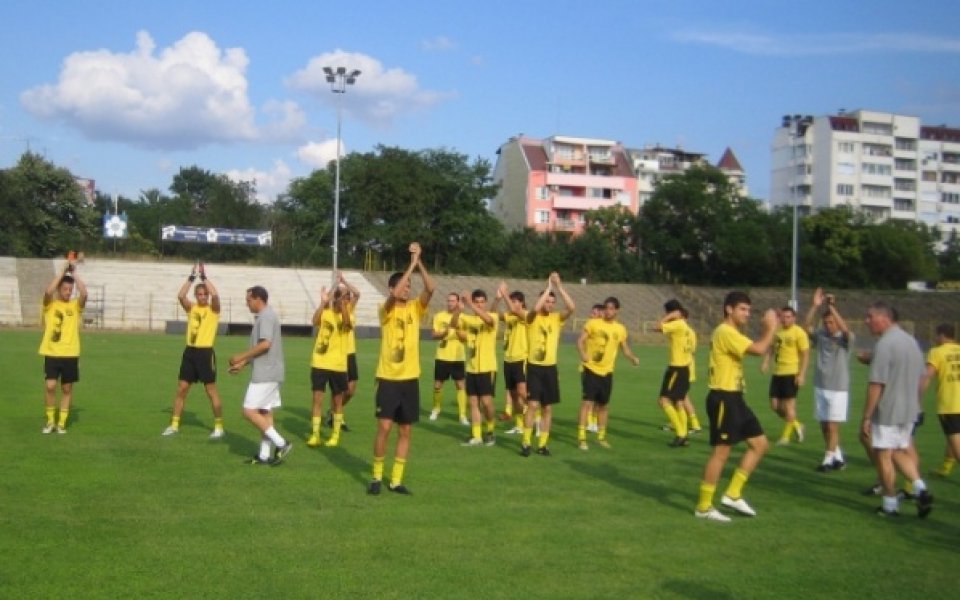 Ботев с първа загуба в контролите