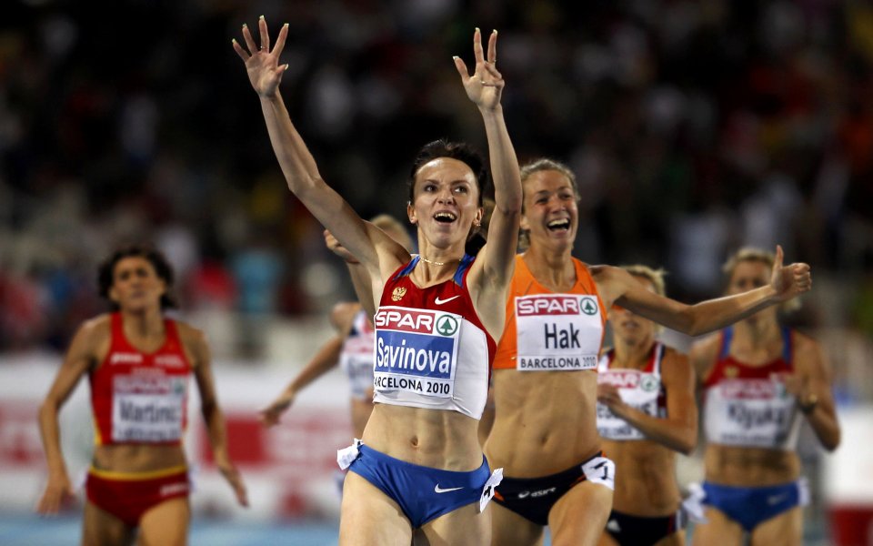 Мария Савинова спечели титлата в бягането на 800 метра