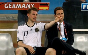 Венгер: Не искам да вдигам цената на Мертезакер