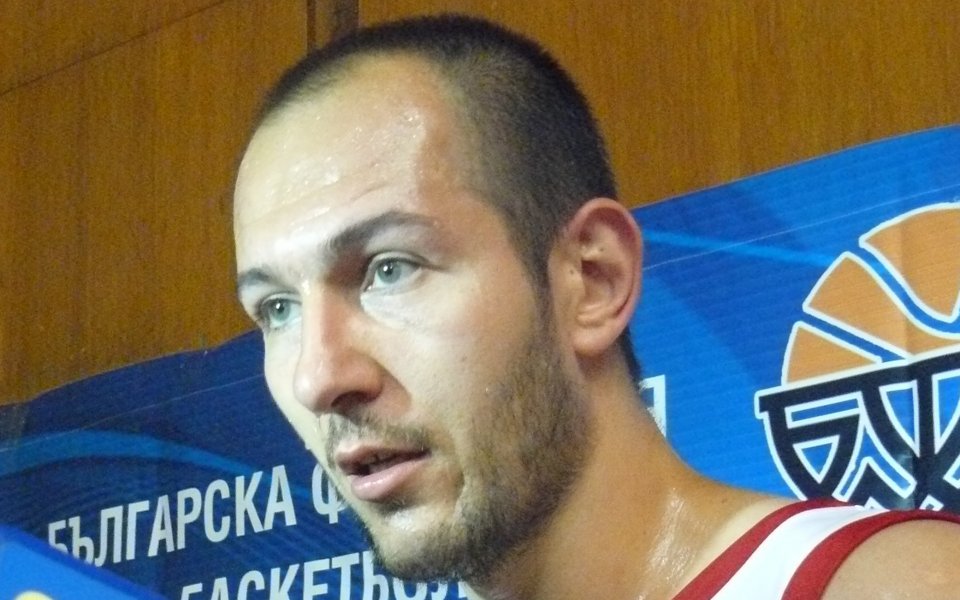 Торо не се плаши от Гортат, Пешич наглежда националите