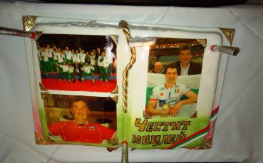 СНИМКИ: Заря, две торти и агне за Казийски
