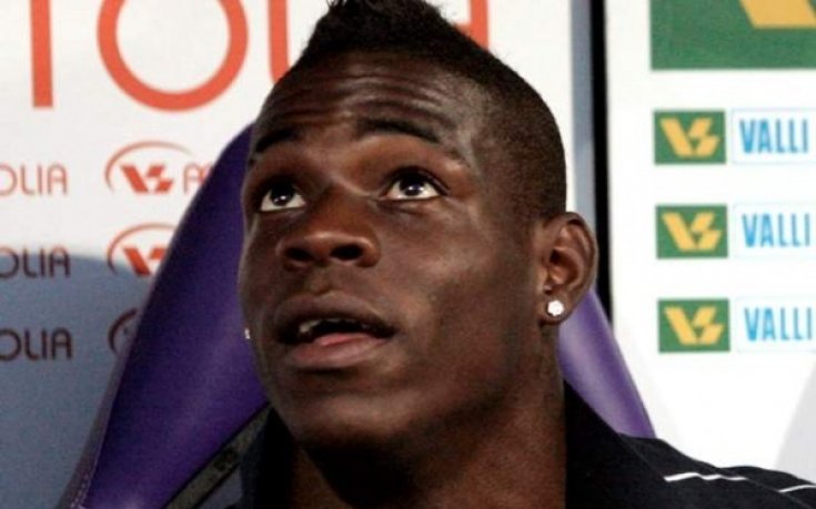 Балотели лети за Манчестър, минава медицински прегледи