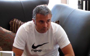 Ясен Петров няма да рискува Йовов, определя довечера групата за Бургас