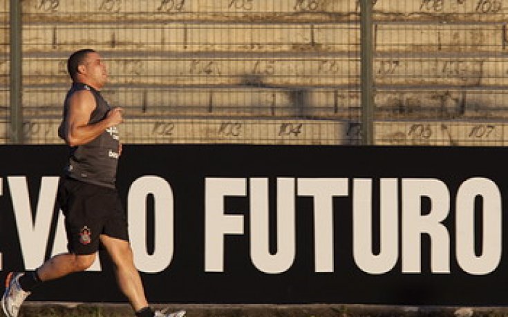 Роналдо си призна: Дебеличък съм…