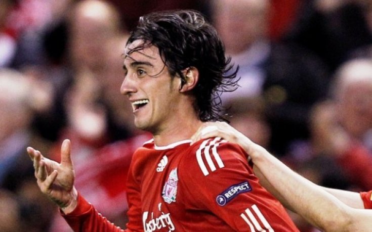 Ливърпул връща Акуилани в Италия