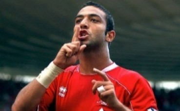 Мидо премина в Аякс